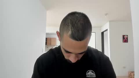 Snapshot of matheusbeard2 chatting on 09-13-25, 02:06 Matheus online show from 09-13-25, 02:06