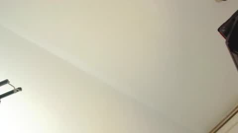 STRURIBE ON INSTAGRAM online show from 02-07-25, 11:13