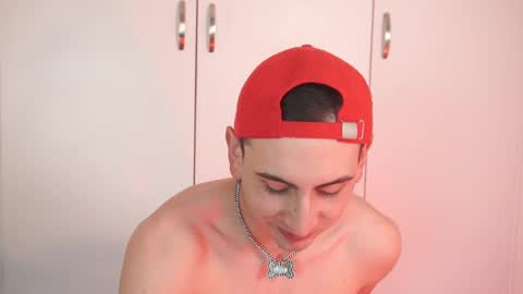 Snapshot of mathew_conelly chatting on 09-28-25, 03:34 Matt online show from 09-28-25, 03:34