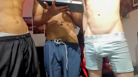 Snapshot of mathew_draven2 chatting on 11-18-25, 05:01 mathew_draven2 online show from 11-18-25, 05:01