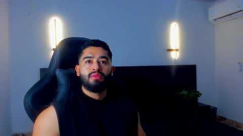 Mathew Flintt  online show from 03-27-26, 01:33