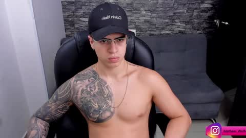 Snapshot of mathew_wolf4 chatting on 02-04-25, 04:08 Mathew Independent model online show from 02-04-25, 04:08