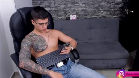 Snapshot of mathew_wolf4 chatting on 02-04-25, 07:11 Mathew Independent model online show from 02-04-25, 07:11