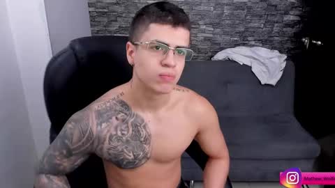 Snapshot of mathew_wolf4 chatting on 02-26-25, 04:14 Mathew Independent model online show from 02-26-25, 04:14