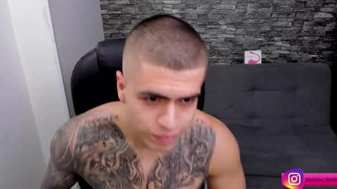 Snapshot of mathew_wolf4 chatting on 09-20-25, 04:52 Mathew Independent model online show from 09-20-25, 04:52