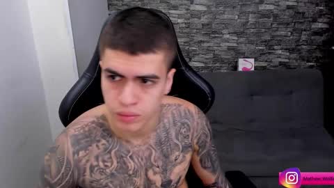 Snapshot of mathew_wolf4 chatting on 10-24-25, 05:53 Mathew Independent model online show from 10-24-25, 05:53