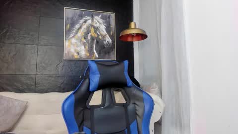 mathewboy2 online show from 09-18-25, 11:56