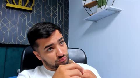 Mathews online show from 03-18-26, 11:57