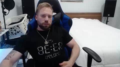 Snapshot of mathieu6606 chatting on 03-05-26, 10:11 Math online show from 03-05-26, 10:11