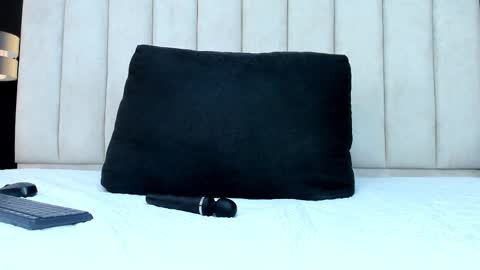 Snapshot of mathilda_liz chatting on 03-03-26, 01:39 mathilda_liz online show from 03-03-26, 01:39