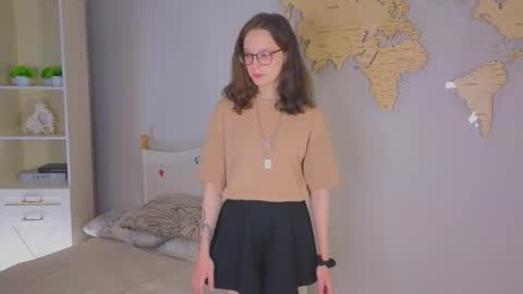 Snapshot of mathildesephton chatting on 10-21-25, 11:11 mathildesephton online show from 10-21-25, 11:11