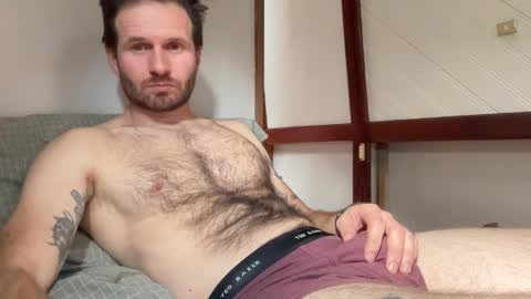 Snapshot of mati_m8 chatting on 09-24-25, 11:35 mati_m8 online show from 09-24-25, 11:35
