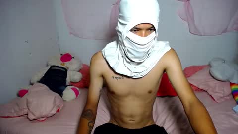 matias18__ online show from 09-30-25, 03:28