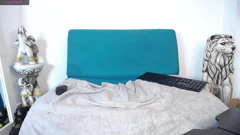 Snapshot of matias_costa chatting on 12-13-24, 12:53 MATIAS COSTA online show from 12-13-24, 12:53