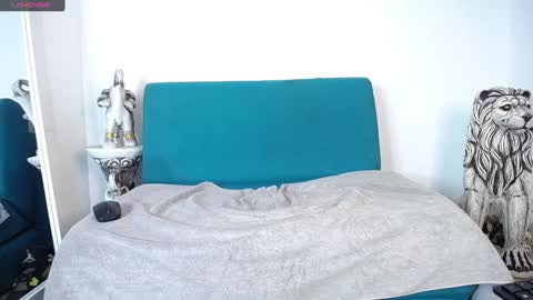 Snapshot of matias_costa chatting on 12-15-24, 01:13 MATIAS COSTA online show from 12-15-24, 01:13