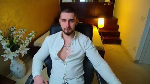 MatiasDean online show from 03-09-25, 05:44