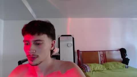 Snapshot of matidick_23cm chatting on 02-20-26, 09:48 matidick_23cm online show from 02-20-26, 09:48