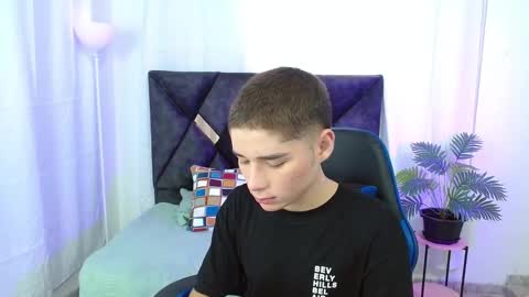 Mati online show from 09-17-25, 01:13