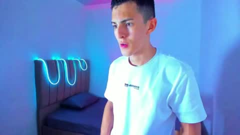 Matias online show from 06-15-26, 07:16