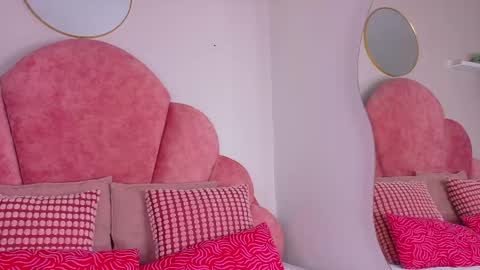 Snapshot of matildataylor__ chatting on 05-03-26, 12:11 Matilda online show from 05-03-26, 12:11