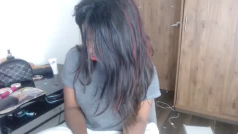 Snapshot of matilde27 chatting on 12-26-24, 11:13 Daniela online show from 12-26-24, 11:13