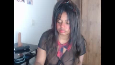Snapshot of matilde27 chatting on 12-27-24, 11:50 Daniela online show from 12-27-24, 11:50
