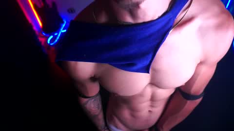 Snapshot of matiusdf chatting on 02-01-25, 03:39 matius online show from 02-01-25, 03:39