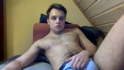 Snapshot of matko1492 chatting on 01-12-26, 09:53 matko1492 online show from 01-12-26, 09:53