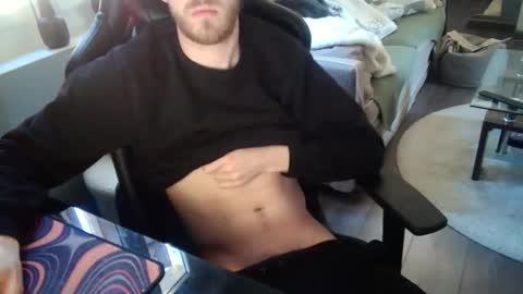 matt1q237916 online show from 04-15-26, 03:19