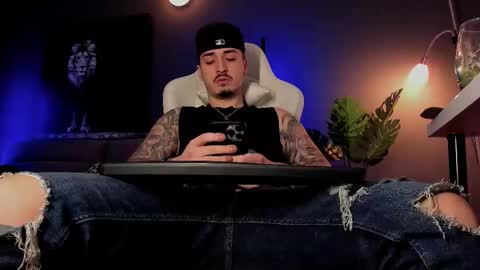 Snapshot of matt_thestud chatting on 03-20-26, 08:08 Matt online show from 03-20-26, 08:08