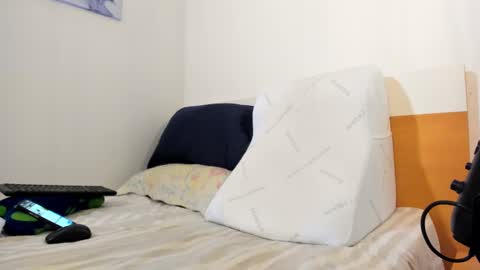 Snapshot of mattbauman94 chatting on 02-15-25, 01:31 ig mattventure94 online show from 02-15-25, 01:31