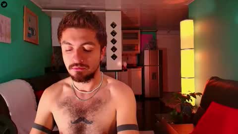 Snapshot of matteo_simpson chatting on 10-21-25, 12:55 Matteo simpson online show from 10-21-25, 12:55