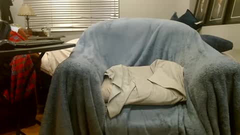 Snapshot of matterson23 chatting on 10-10-25, 03:05 matterson23 online show from 10-10-25, 03:05