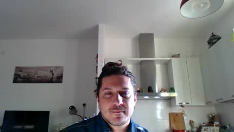matteushh87 online show from 01-10-25, 09:02