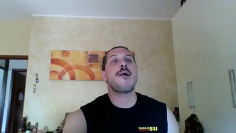 matteushh87 online show from 05-12-26, 10:23