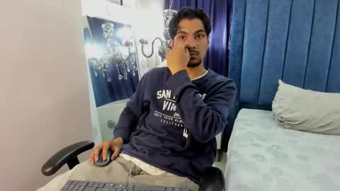 Snapshot of mattfiore chatting on 11-04-25, 10:58 mattfiore online show from 11-04-25, 10:58