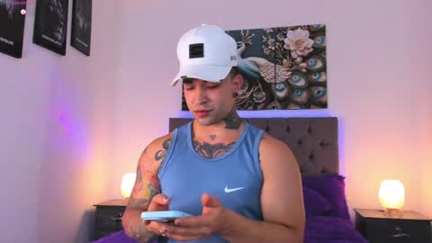 Matthew INDEPENDENT MODEL online show from 05-05-26, 01:24