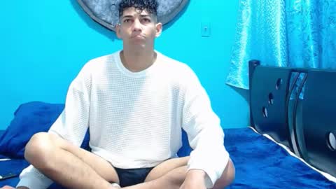 matthew_hawk19 online show from 02-01-25, 07:13