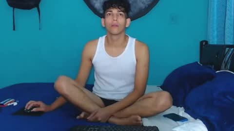 matthew_hawk19 online show from 02-12-25, 02:24