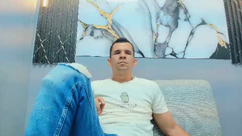 Matthew online show from 06-12-26, 07:24