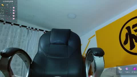 Snapshot of matthewboy_ chatting on 01-29-25, 05:09 MatthewBoy online show from 01-29-25, 05:09