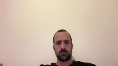 Snapshot of matthias24 chatting on 10-09-25, 11:58 M online show from 10-09-25, 11:58