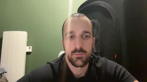 Snapshot of matthias24 chatting on 01-15-26, 01:43 M online show from 01-15-26, 01:43