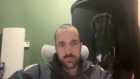 Snapshot of matthias24 chatting on 03-18-26, 11:08 M online show from 03-18-26, 11:08