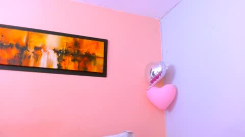 mattilda_18 online show from 02-25-25, 08:51