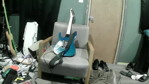 Snapshot of mattskiba89 chatting on 09-19-25, 06:26 mattskiba89 online show from 09-19-25, 06:26