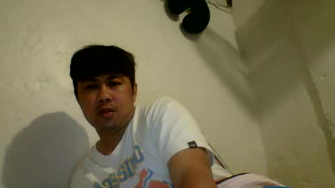 Snapshot of matty040798 chatting on 08-07-26, 12:51 matty040798 online show from 08-07-26, 12:51