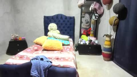 mature_bigboobs__ online show from 11-17-25, 06:46