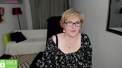 Lana online show from 12-21-24, 05:18