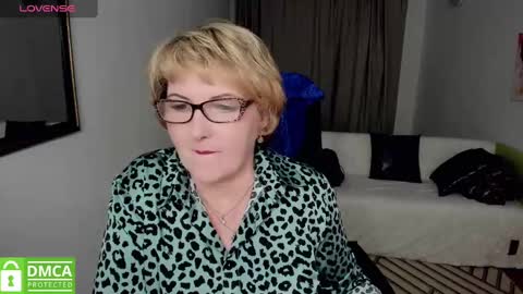 Lana online show from 01-02-25, 03:08
